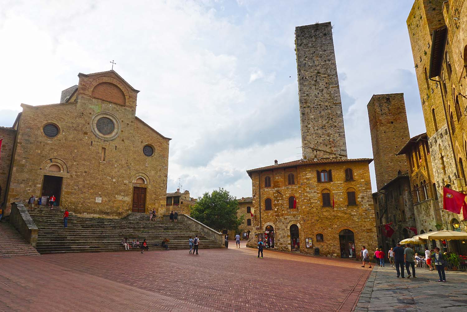 San Gimignano square