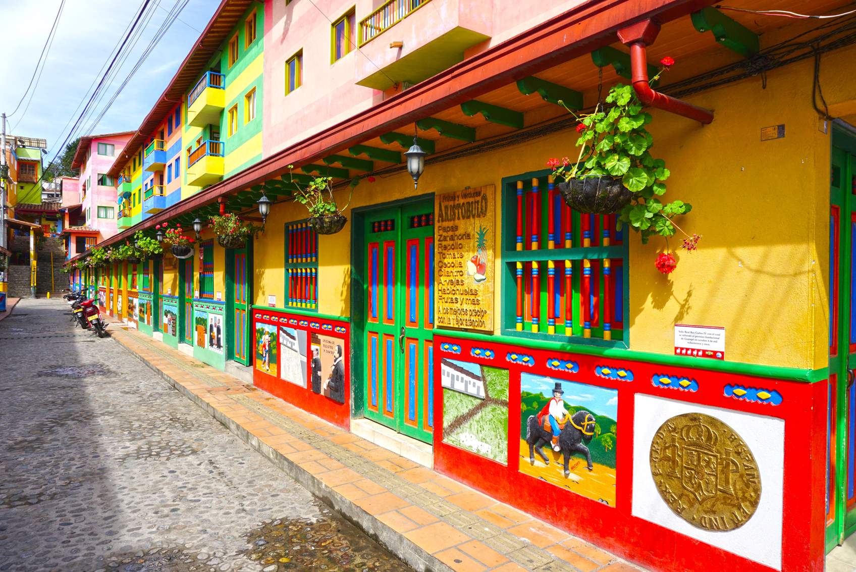 colorful-guatape