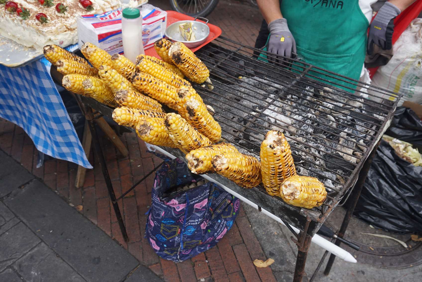 huge-colombian-corn